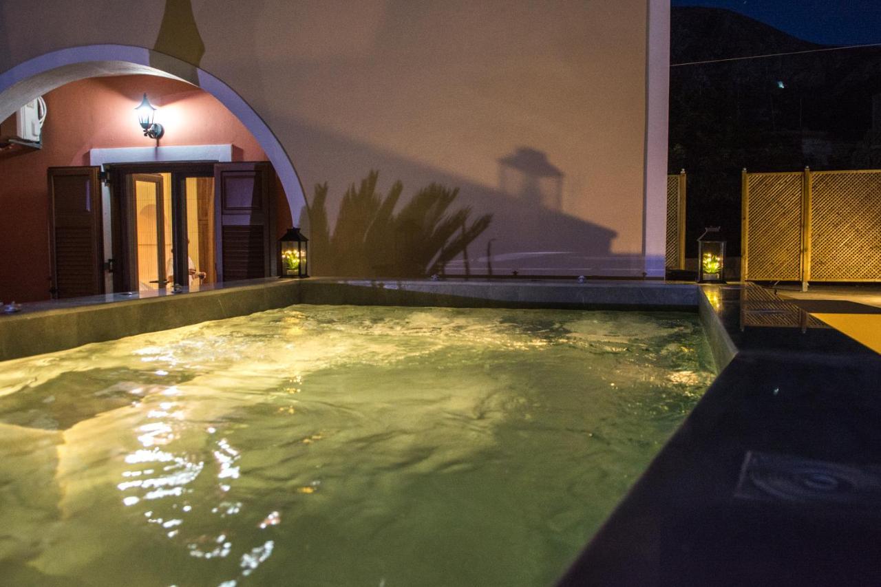 Karpimo Vineyard Villa With Heated Pool Éxo Goniá Екстериор снимка