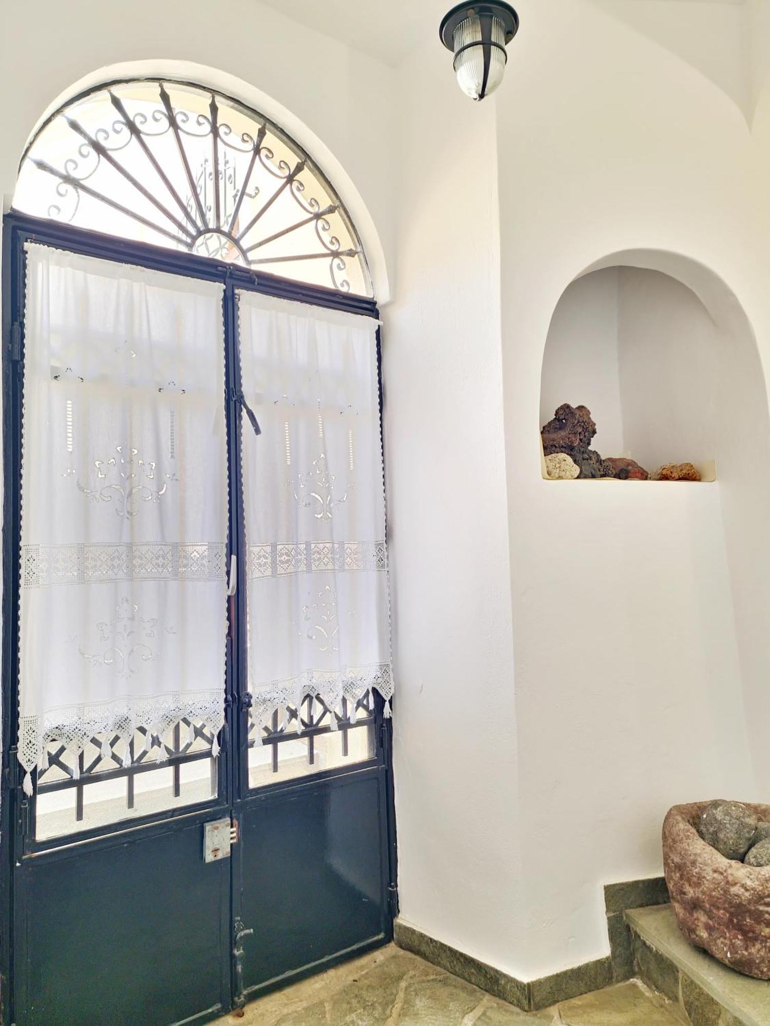 Karpimo Vineyard Villa With Heated Pool Éxo Goniá Екстериор снимка